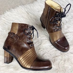 Eject leather ankle boots. Perfect for Steampunk costume. Size 37(6.5-7)